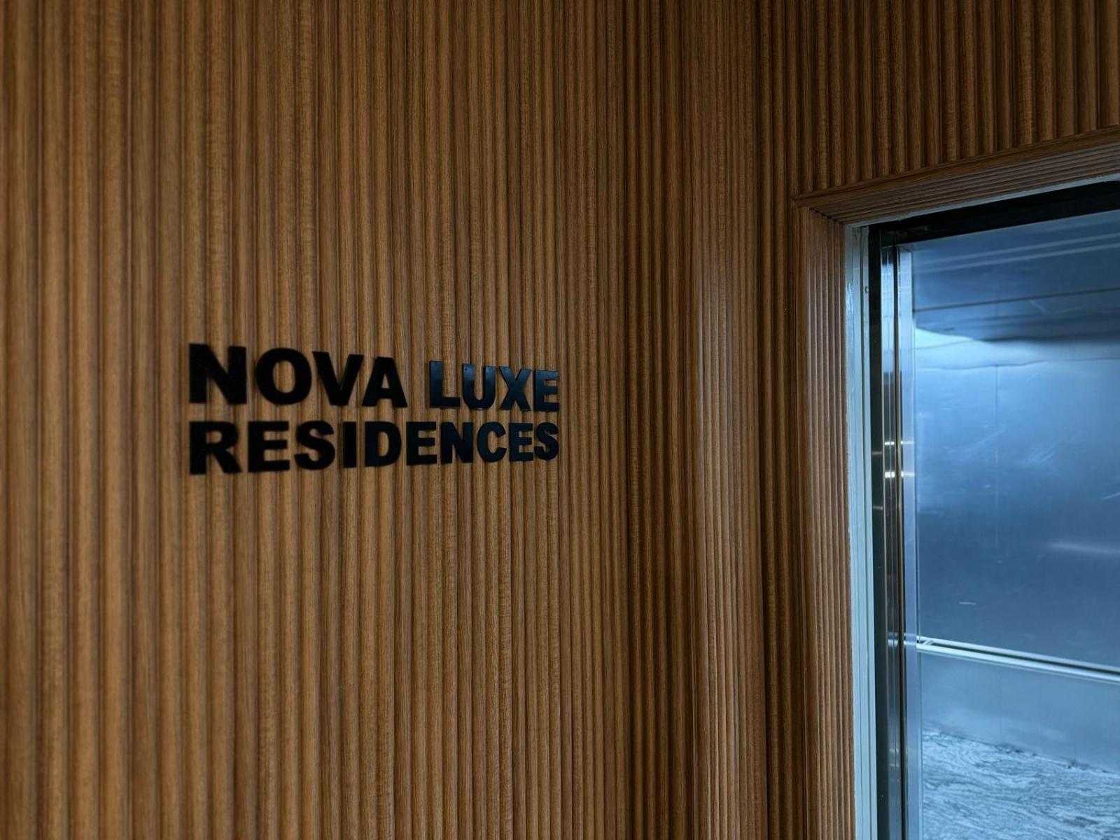 Nova Luxe Hotel & Residences Batumi Exterior foto
